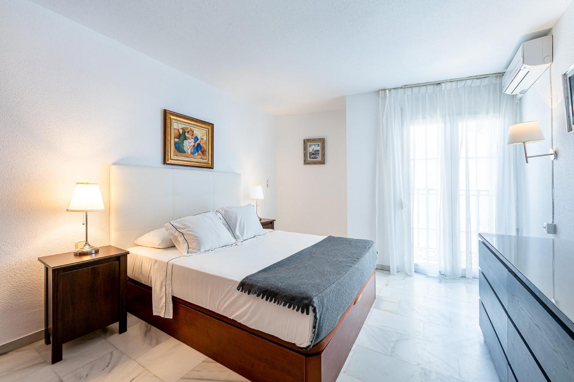 797 Holiday Rentals - Piso Para 3 En La Carihuela Con Piscina Torremolinos Dış mekan fotoğraf