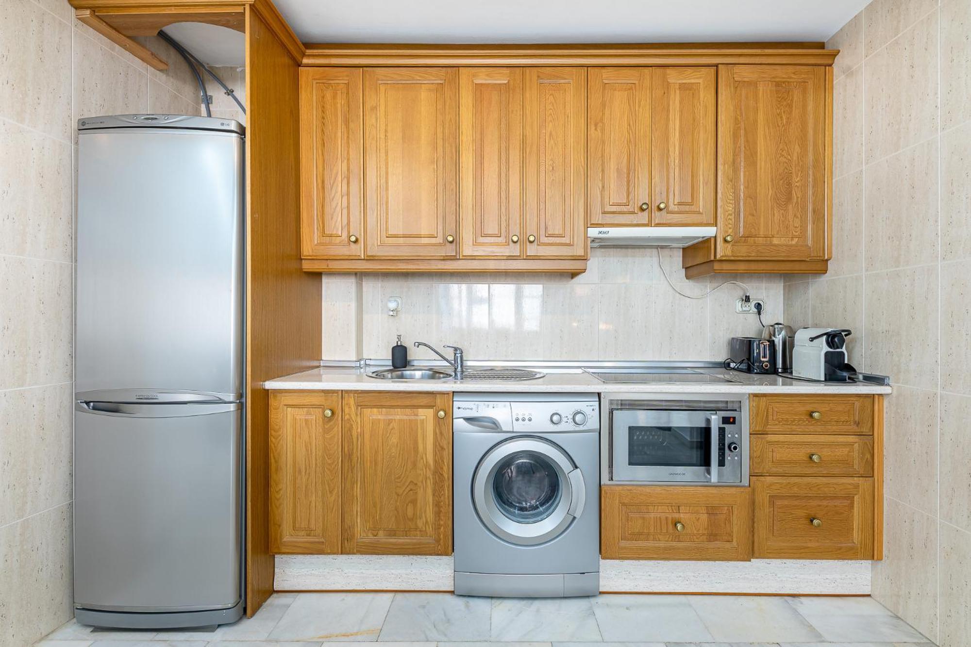 797 Holiday Rentals - Piso Para 3 En La Carihuela Con Piscina Torremolinos Dış mekan fotoğraf