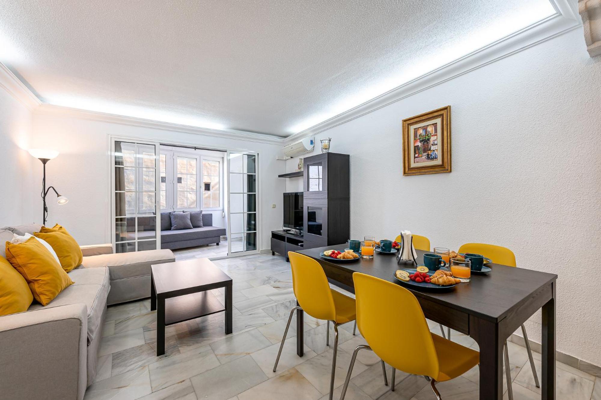 797 Holiday Rentals - Piso Para 3 En La Carihuela Con Piscina Torremolinos Dış mekan fotoğraf