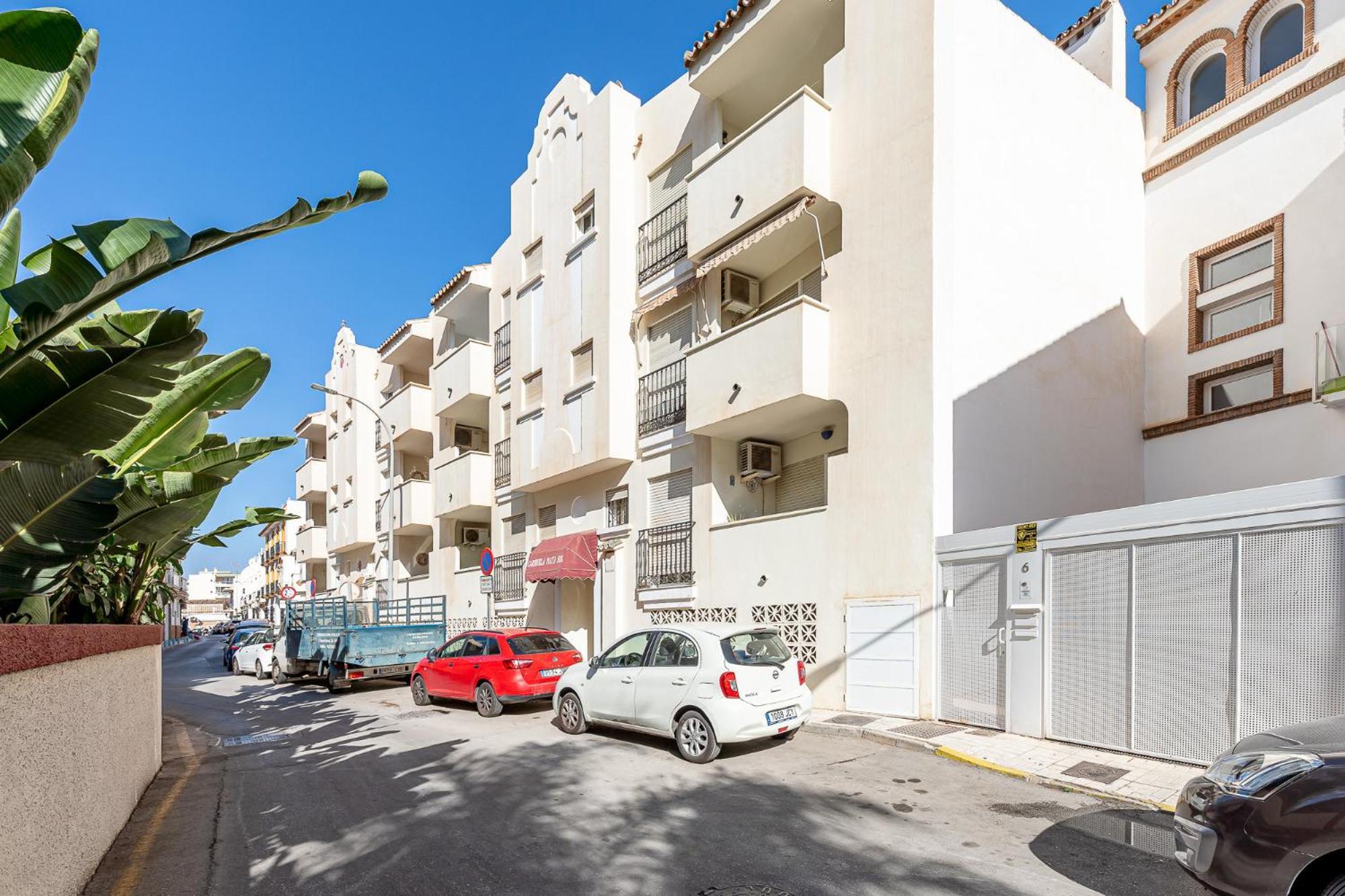 797 Holiday Rentals - Piso Para 3 En La Carihuela Con Piscina Torremolinos Dış mekan fotoğraf